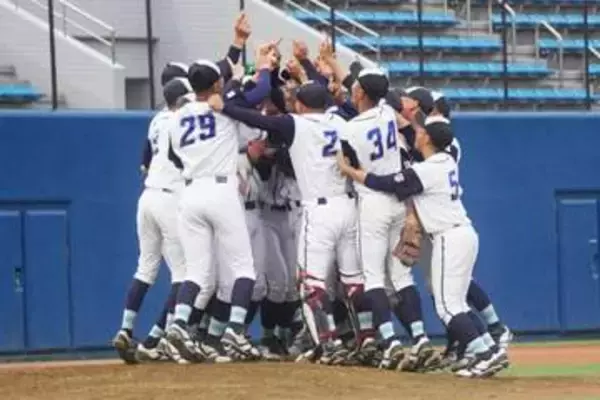 「湘南が初優勝、3度目の挑戦で栄冠　多摩川との接戦制す…ボーイズ春の全国大会決勝」の画像