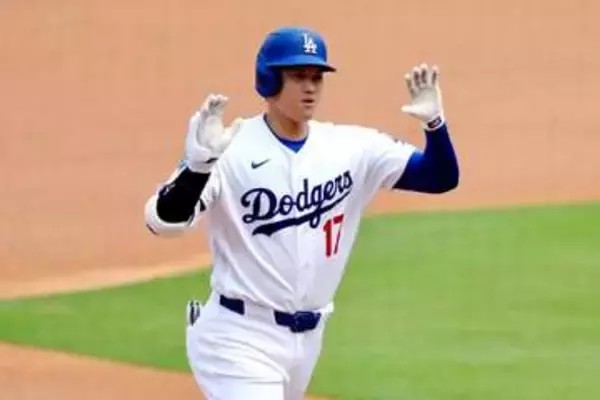 大谷翔平5号から46秒…204勝OBが思わず笑った瞬間　2日連続「奇襲をかけました」