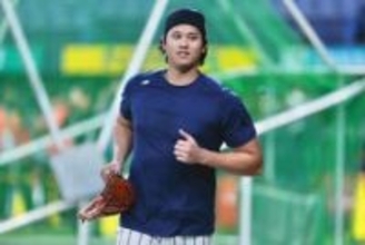 大谷翔平の外野守備練習　狙いは時差ボケ解消か…亀井コーチ「体調を整えている」