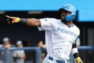 日本ハム新戦力が衝撃“場外弾”「どんなパワーしとんねん」　漂う神助っ人の予感