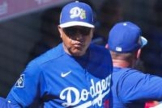 いきなり被弾も…山本由伸は「大丈夫」　ロバーツ監督が置く信頼、12失点大敗には辛口