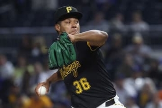 「どうなってんの？」阪神新助っ人の“魔球”が話題　専門家も驚いた軌道「本当に凄すぎ」