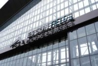 ブルペン捕手退任→現役復帰＆海外挑戦　26歳で掲げた異例の目標「すごい感動」