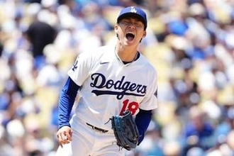 山本由伸、10K奪三振ショーに拍手喝采　6回途中無失点の快投…今季5勝目の権利