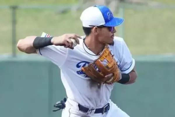 「名古屋市中川区」でメジャー級美技発生「1軍で使うべき」　24歳助っ人が「こりゃスゲエ」