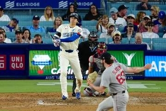 大谷翔平のバットを粉砕…敵軍右腕が異例の要望「欲しい！」　迎えた結末に沈痛