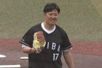 NPB去り6年も「めっちゃええボール」　内角ズバリ…40歳左腕は「始球式の球筋じゃない」