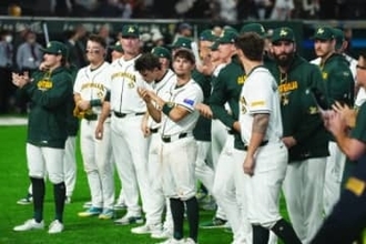 涙の豪州代表、1次R敗退もベンチ出て挨拶　観客に感謝…韓国ファンからも拍手