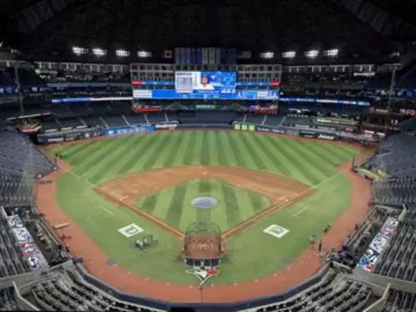 「ド軍戦4時間前…元ロッテ右腕が事実上の戦力外に　MLB昇格わずか1日の非情通告、球団発表」の画像