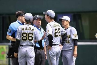 阪神・藤川監督に厳重注意と制裁金10万円　前夜に審判への異議申し立てで退場…NPB発表