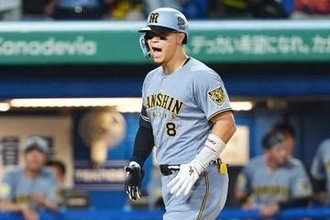 佐藤輝明の逆方向弾に「全員ドン引き」　敵地に広がった“白旗”の光景「これで入るんか」