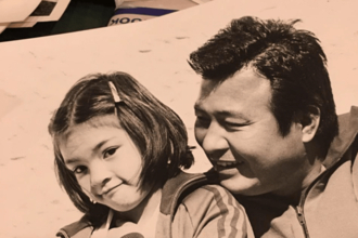 梅宮アンナ、父・梅宮辰夫さんとの写真を無言で投稿　「壮絶だった日々」