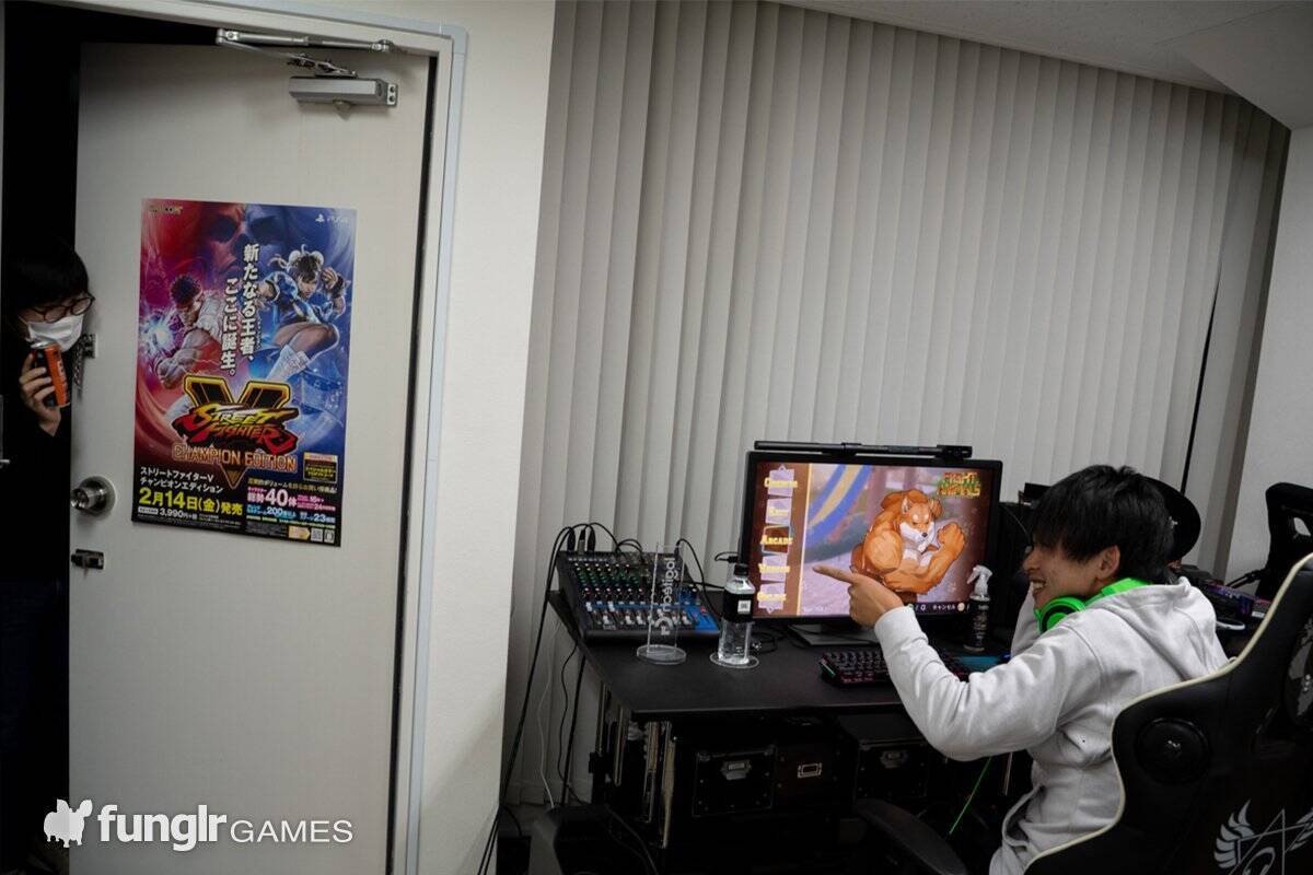 マツモトキヨシのオリジナルブランドmatsukiyoから登場した「EX STRONG ENERGY DRINK」「EX STRONG HAPPY&SALT」をレビュー！