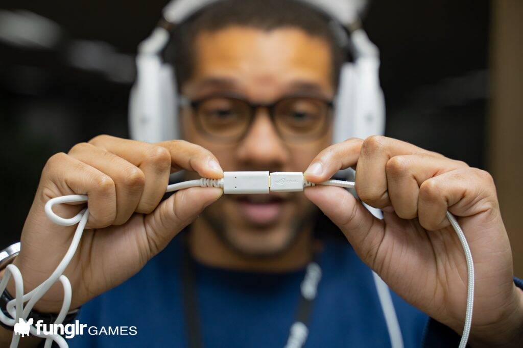 高級感のある純白のゲーミングヘッドセット「ROG Delta White Edition」レビュー！