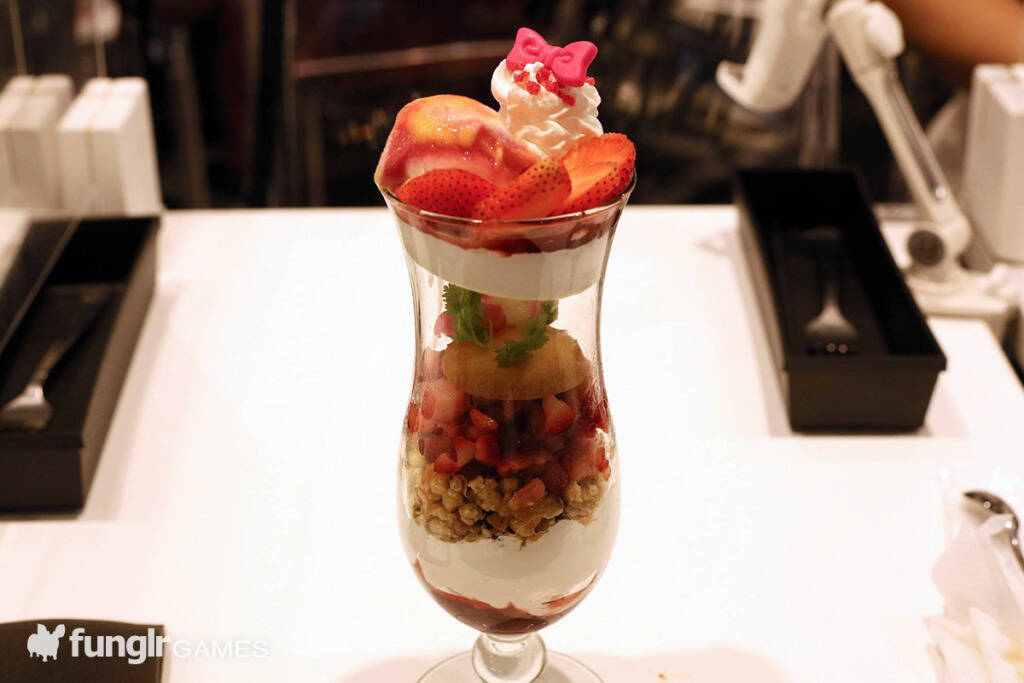 今話題のFF7リメイクコラボカフェ開催中の「スクウェア・エニックス カフェOsaka」に潜入レポート！