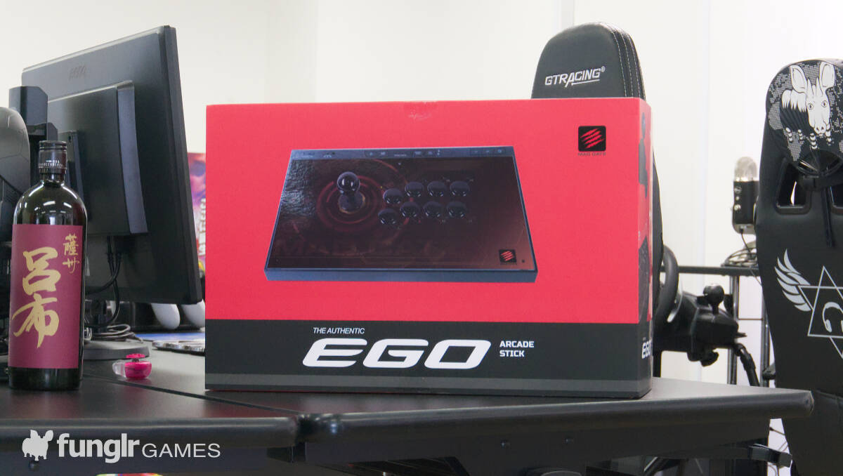 MADCATZ新作アケコン「EGO Arcade Stick」をfunglr GamesストＶプレイヤーがレビュー！