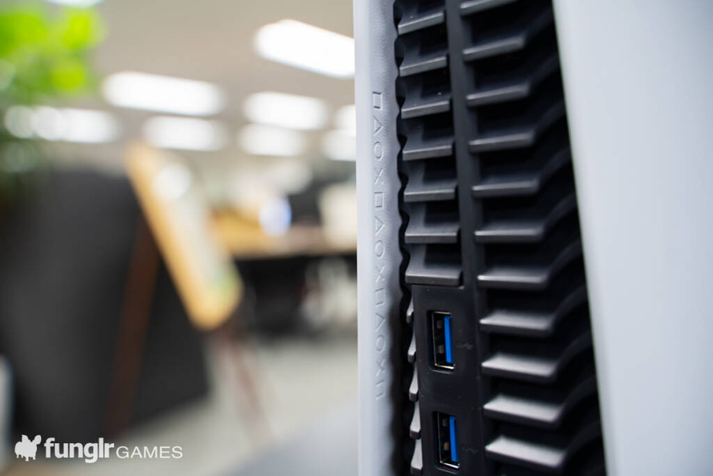 遂にPS5をゲット！次世代ゲーム機「PlayStation 5」を開封！未来感のあるデザイン、きめ細かいディテールに感動…！