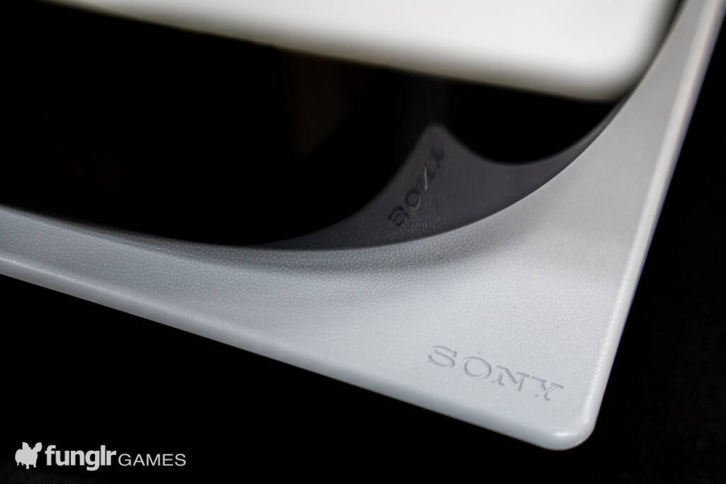 遂にPS5をゲット！次世代ゲーム機「PlayStation 5」を開封！未来感のあるデザイン、きめ細かいディテールに感動…！