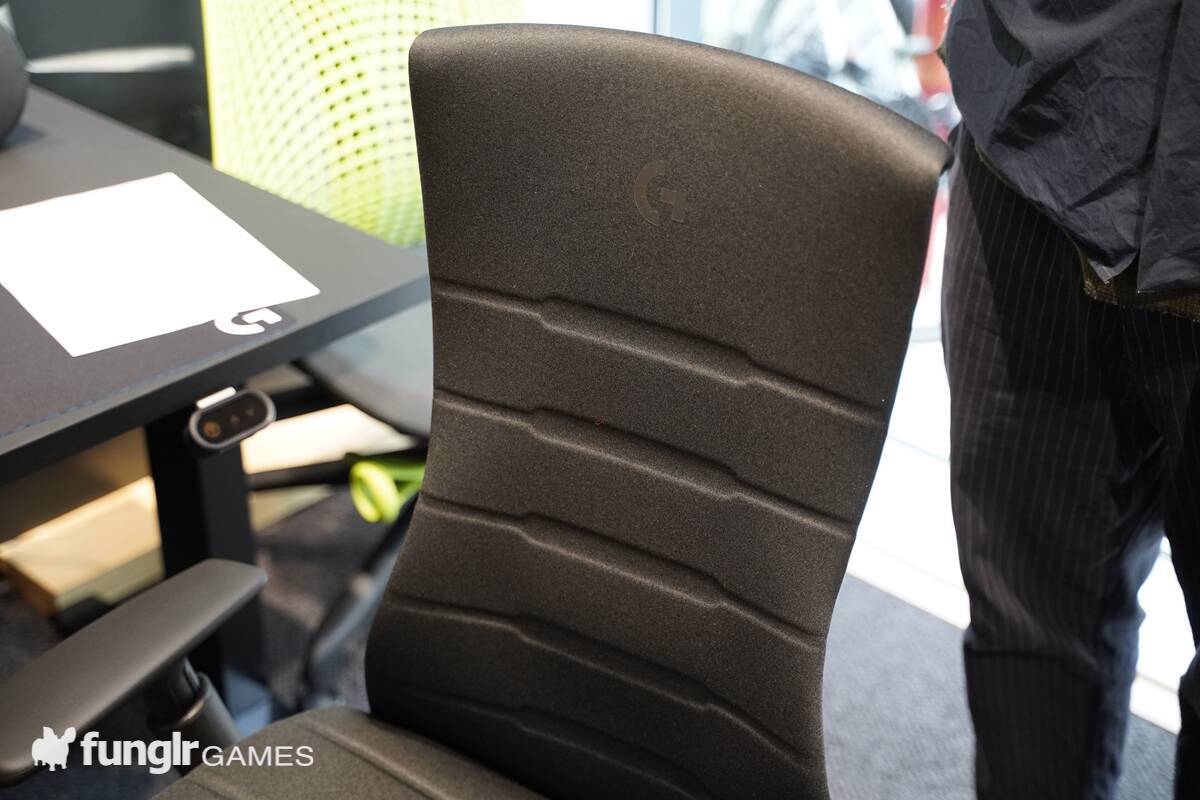 オープンしたての「ハーマンミラーストア青山」で話題のゲーミングチェアを体験！