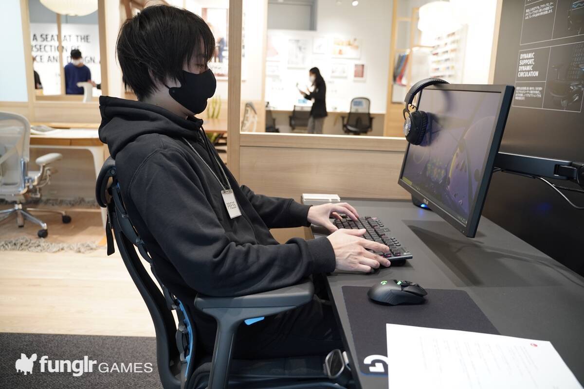 オープンしたての「ハーマンミラーストア青山」で話題のゲーミングチェアを体験！
