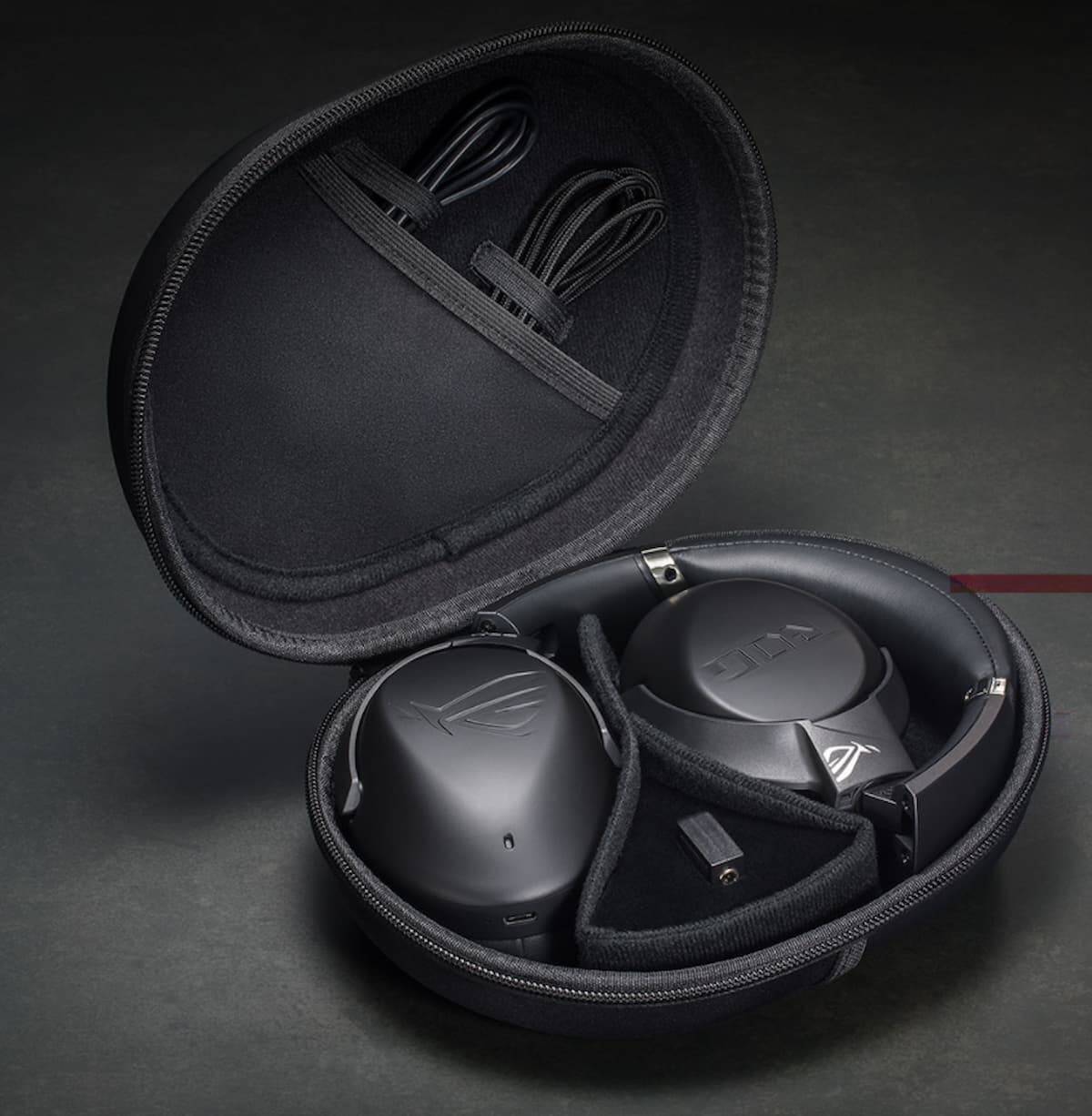 日常使いもゲームもこれ1つあればOK！Bluetooth対応のゲーミングヘッドセットASUS「ROG Strix Go BT」発表！