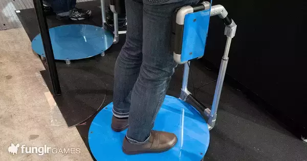 「TGS2021「広島市立大学」オフライン会場でVR歩行装置「Movere Crus」の可能性に出会う」の画像
