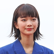 NHK朝ドラ「風、薫る」巻き返しを阻む“最大のネック”…見上愛＆上坂樹里Wヒロインでも苦戦中