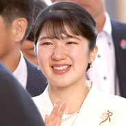 「将来の愛子天皇を認めろ」高市政権vs読売新聞でバトル激化！ 皇室典範「再び改定」に世論の85％が味方