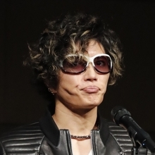 GACKTフジ月9「ブラックトリック」苦戦の核心…「コンフィデンスマンJP」ほど振り切れず評価も低迷