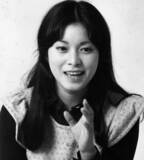 「奈良富士子さん（女優・歌手）71歳…若さの秘訣はラブラブな再婚生活にあり」の画像2