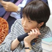 高市政権の医療制度改悪「負担軽減」「機能強化」の詭弁 月額手取り増わずか“ペットボトル1本分”のお粗末実態