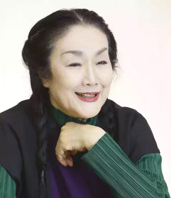 昨日より新鮮な自分を探り続ける、白石加代子の軽やかな人生の重み【今週グサッときた名言珍言】