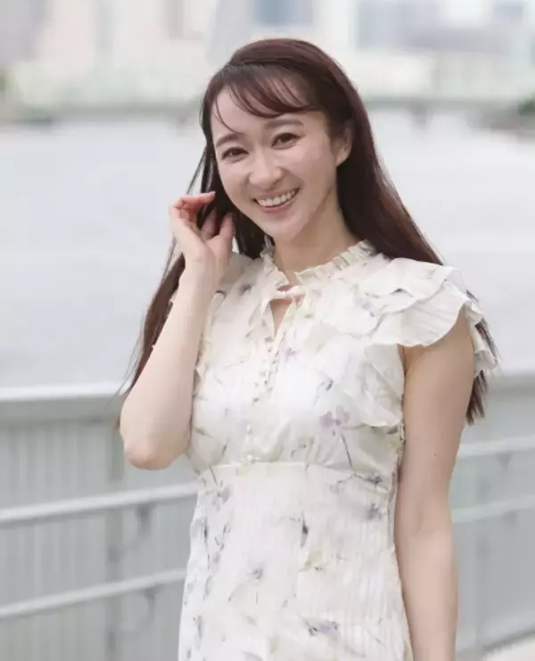 「元宝塚・星組の娘役スター有沙瞳に直撃インタビュー 演歌・歌謡曲へと華麗なる転身」の画像