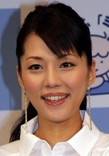 《加藤ローサ系離婚？》IZAMとパートナー解消した吉岡美穂への同情と期待されるママタレ復帰