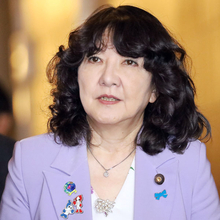 片山財務相が事務次官人事めぐる“高市首相との暗闘”に勝利…表面的には“従順”でも腹の中は？