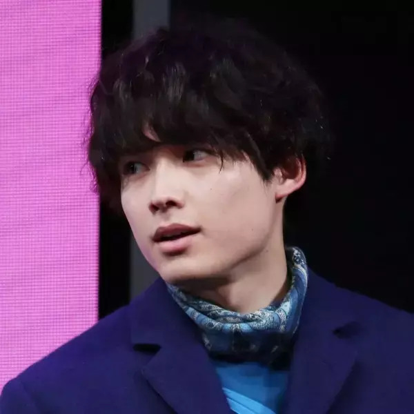 松村北斗「告白」で“一番の演技派”に王手！ イケメンだから許される“ストーカー役”で証明した伸びシロ