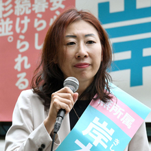 杉並区長選は初日から勝負あり！ “モノトーン”毛嫌いされた自民陣営がリベラル現職にWスコア惨敗の哀れ