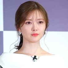 白石麻衣が通った埼玉県の旧・私立小松原女子高校と、乃木坂46のきっかけを作った専門学校TSM【ネオ・この有名人の意外な学歴】