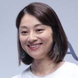 「小池栄子が一番の被害者？ 佐藤二朗“ハラスメント騒動”に足引っ張られた「さよならノワール」の評価は上々」の画像1