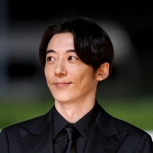 高橋一生も飯豊まりえもドラマ主演ゲットで絶好調！ 快進撃夫妻の陰でくすぶる“年の差婚の俗説”