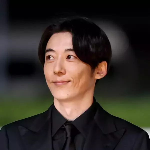 高橋一生も飯豊まりえもドラマ主演ゲットで絶好調！ 快進撃夫妻の陰でくすぶる“年の差婚の俗説”