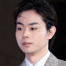 菅田将暉、NHK紅白司会＆大河主演にラブコール殺到！「豊臣兄弟！」“半兵衛ロス”で評価爆上がり