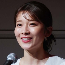 元TBS山本里菜アナが「赤ベンツ王子」と離婚も…“バツイチ女子アナ”がハンデにならない時代になった理由
