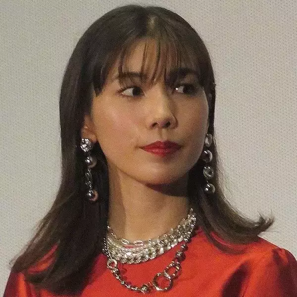 仲里依紗がフジ7月期ドラマで主演に 今度そこ「フジの救世主」になれるかも知れない“大きな武器”