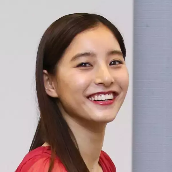 新木優子が“考察ドラマの女王”ぶり発揮！「良いこと悪いこと」秋ドラマTVer登録2位の快進撃