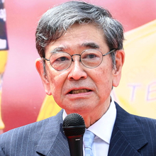 中学受験で慶応普通部に進んだ石坂浩二も圧倒された「幼稚舎」組の生意気さ 大学時代に石井ふく子の目にとまる【続続・あの有名人の意外な学歴】