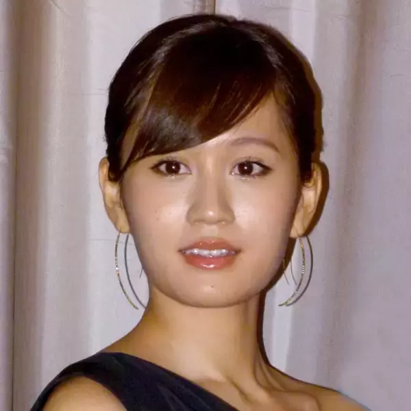 前田敦子は「毒島ゆり子のせきらら日記」で“AKBのあっちゃん”から脱却【再発見 ちょうど10年前のテレビ】