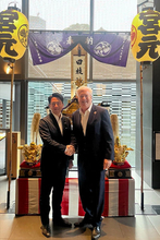 進次郎防衛相が在日米軍の性犯罪にダンマリでSNS大荒れ…いちいち媚びた「同盟アピール」完全裏目