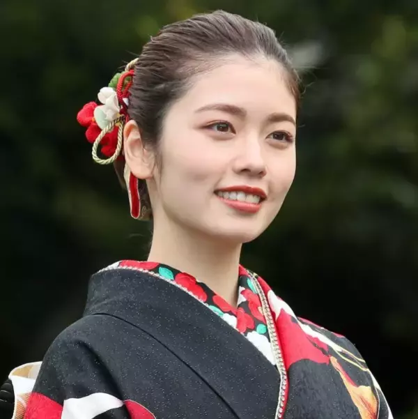 小芝風花が29歳BDに《色々練っているのです。ふふふ》のイミシン予告…結婚Xデーへのカウントダウンか