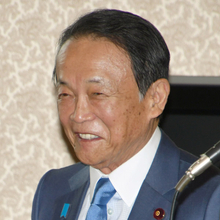 自民党・麻生副総裁が高市経済政策に「異論」で波紋…“財政省の守護神”が政権の時限爆弾になる恐れ